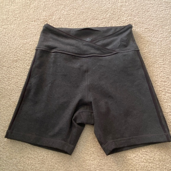 Puma Athletic shorts - Picture 2 of 3